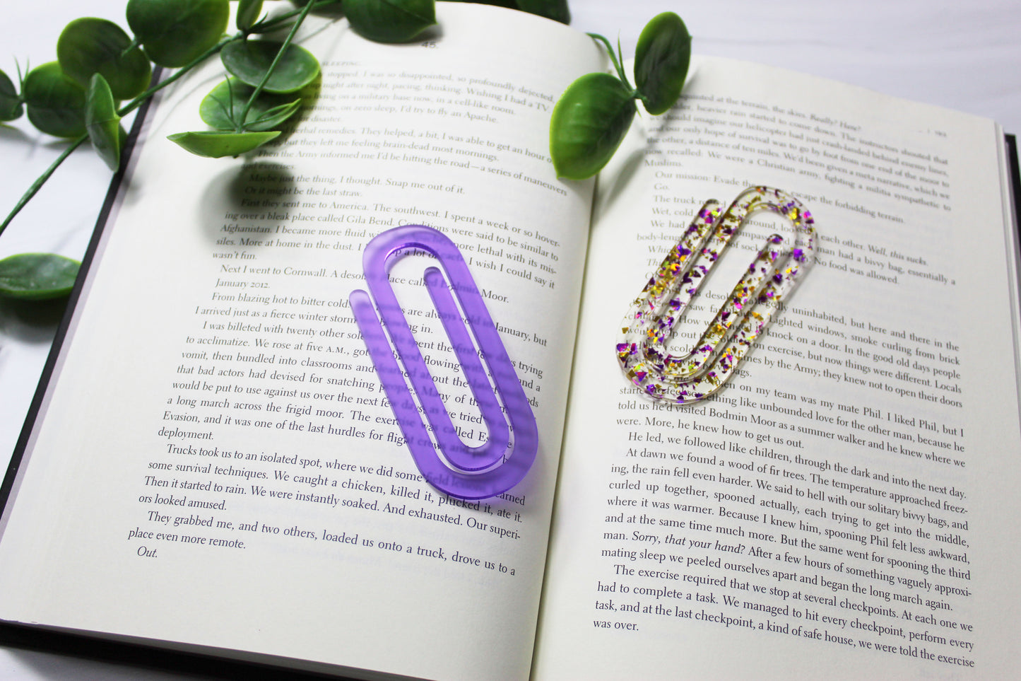 Custom Paper Clip Shaped Bookmark